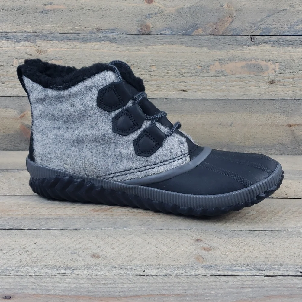 Sorel Women's Out N About Plus Waterproof Duck Boots